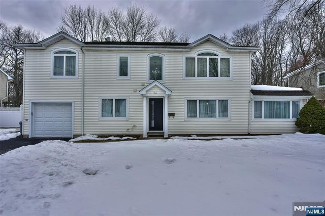 53 Lockwood Drive, Waldwick, NJ 07463