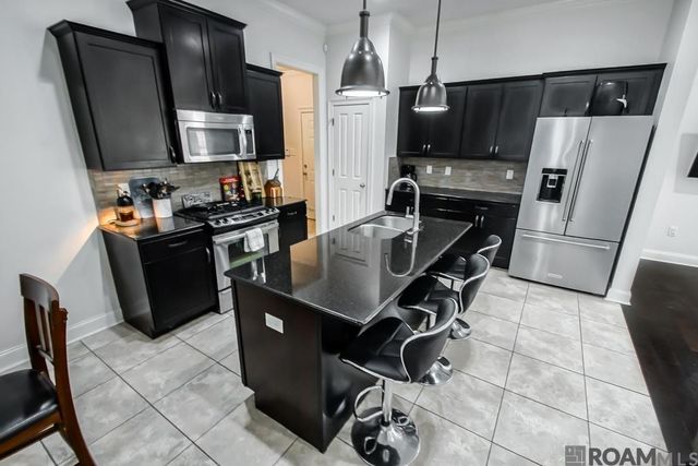 7853 Seville Ct, Baton Rouge, LA 70820