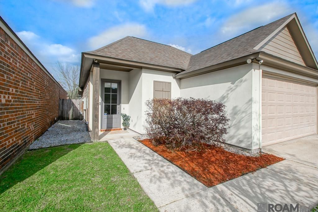 7853 Seville Ct, Baton Rouge, LA 70820