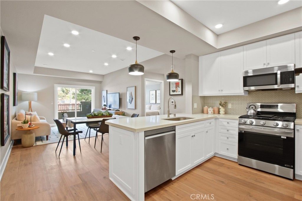 927 Deep Valley Drive 226, Rolling Hills Estates, CA 90274