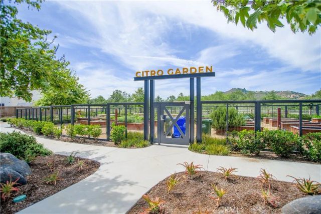 35323 Orchard Trail, Fallbrook, CA 92028