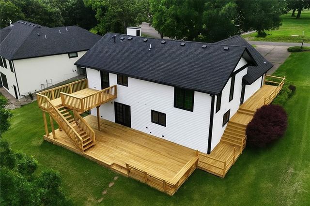 224 Lake Viking Terrace, Gallatin, MO 64640