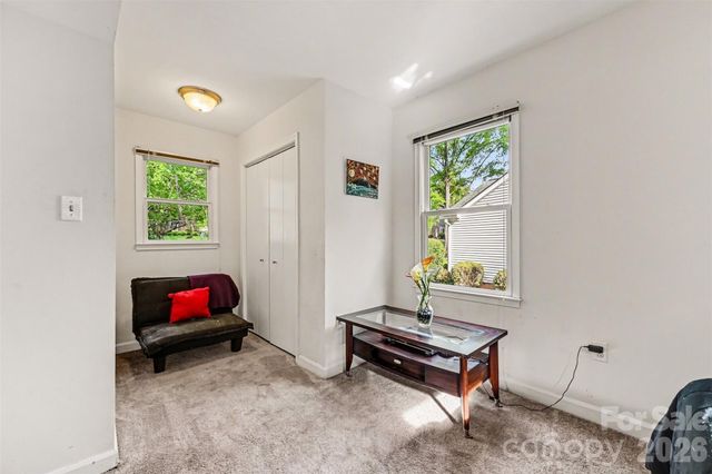 7729 Winterset Drive, Charlotte, NC 28270