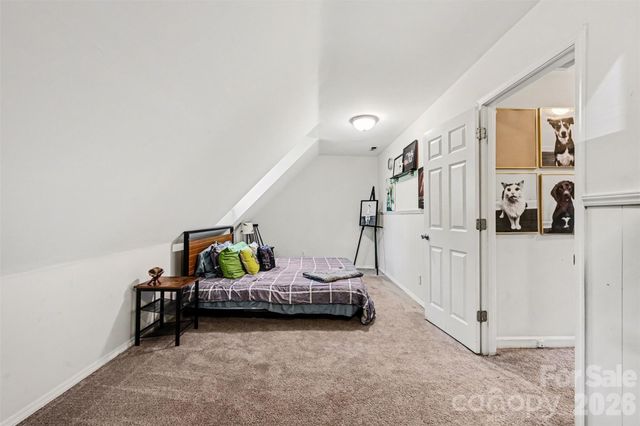 7729 Winterset Drive, Charlotte, NC 28270