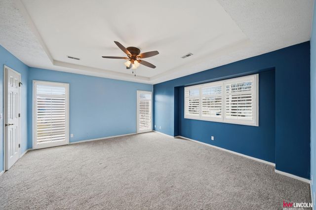 8217 S 66 Avenue, La Vista, NE 68128