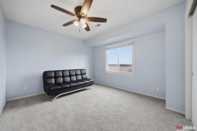 8217 S 66 Avenue, La Vista, NE 68128