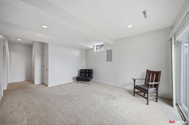 8217 S 66 Avenue, La Vista, NE 68128