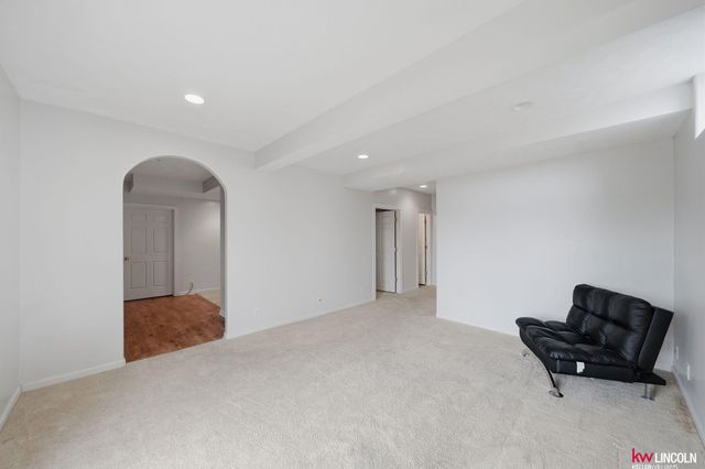 8217 S 66 Avenue, La Vista, NE 68128