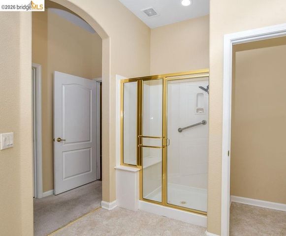 972 Centennial Dr, Brentwood, CA 94513