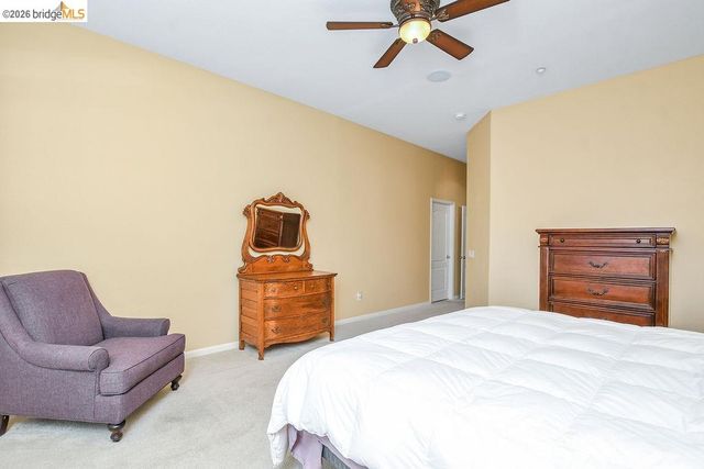 972 Centennial Dr, Brentwood, CA 94513
