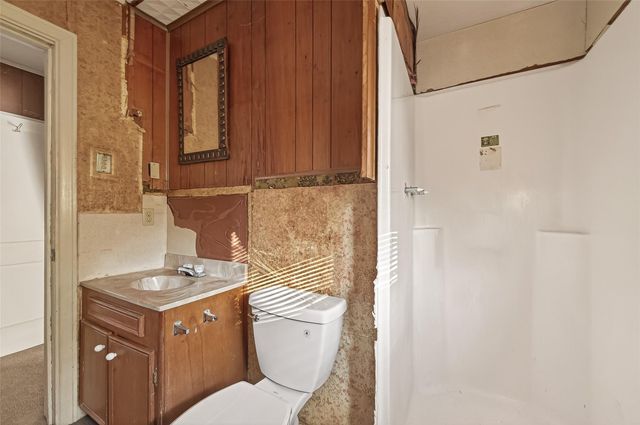 415 Pearl Street, Baytown, TX 77520