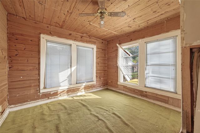 415 Pearl Street, Baytown, TX 77520