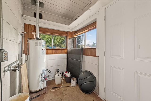 415 Pearl Street, Baytown, TX 77520