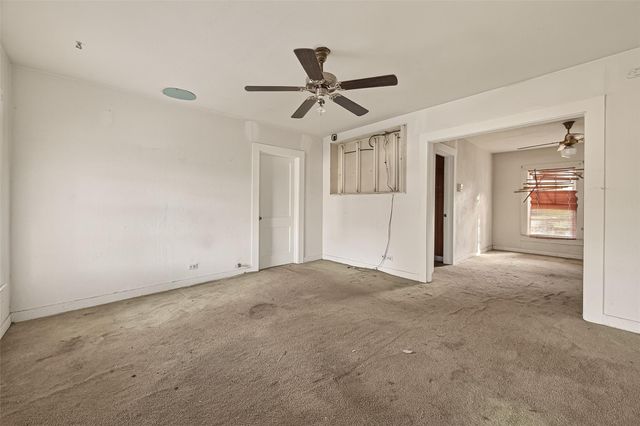 415 Pearl Street, Baytown, TX 77520