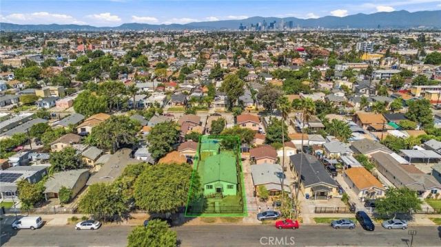 215 76th Place, Los Angeles, CA 90003