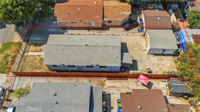 215 76th Place, Los Angeles, CA 90003