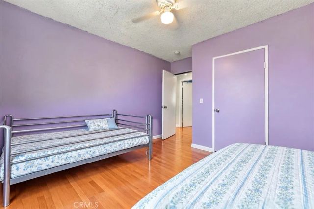 215 76th Place, Los Angeles, CA 90003