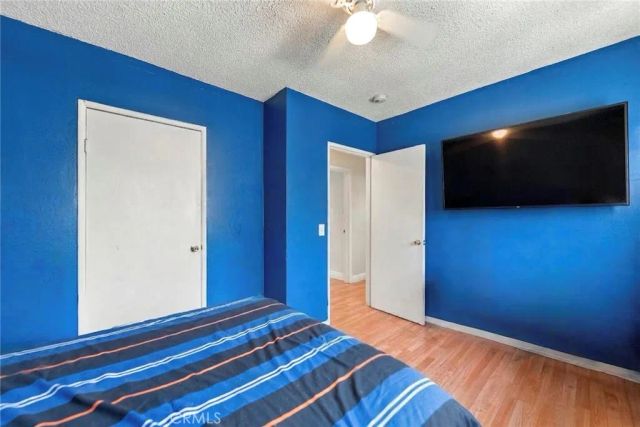 215 76th Place, Los Angeles, CA 90003