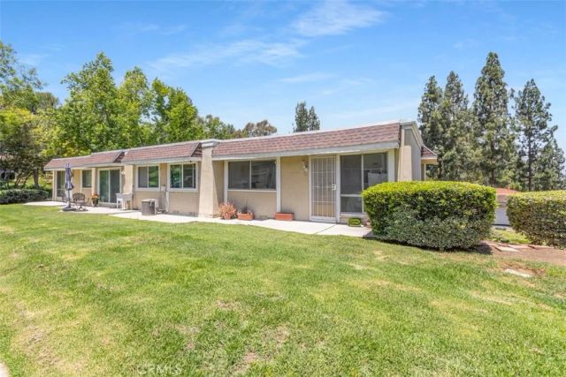 22456 Caminito Esteban, Laguna Hills, CA 92653