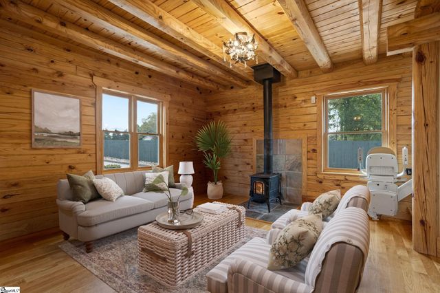 716 Anderson Ridge Road, Greer, SC 29651