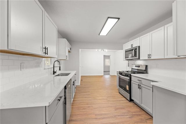 8540 E 81st Terrace, Raytown, MO 64138