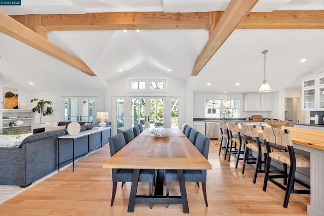 942 Raintree Pl, Lafayette, CA 94549