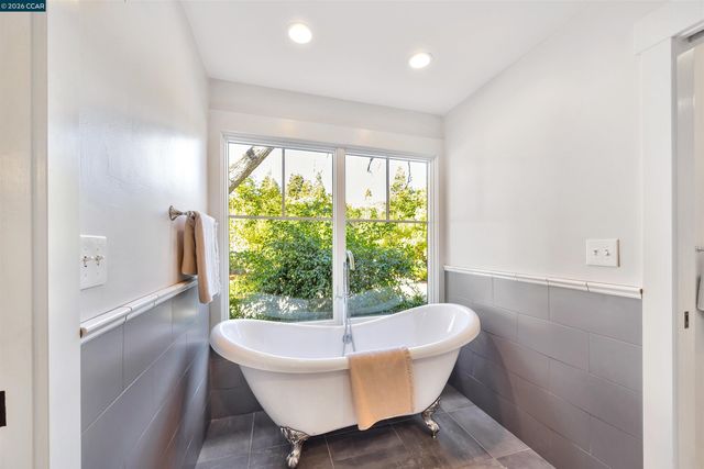 942 Raintree Pl, Lafayette, CA 94549