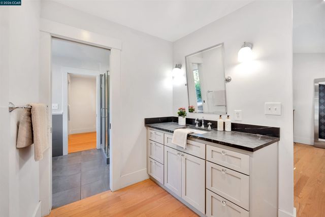 942 Raintree Pl, Lafayette, CA 94549