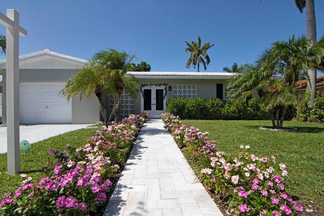 8 Wellesley Drive, Lake Worth Beach, FL 33460