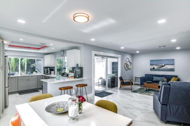 8 Wellesley Drive, Lake Worth Beach, FL 33460