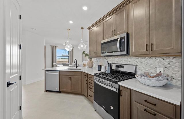 18738 INDIAN ROCK PLACE, Lakewood Ranch, FL 34211