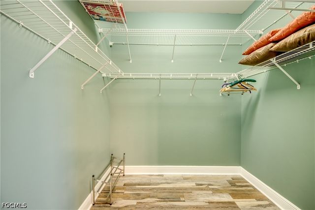 2120 SW 8th PL, Cape Coral, FL 33991