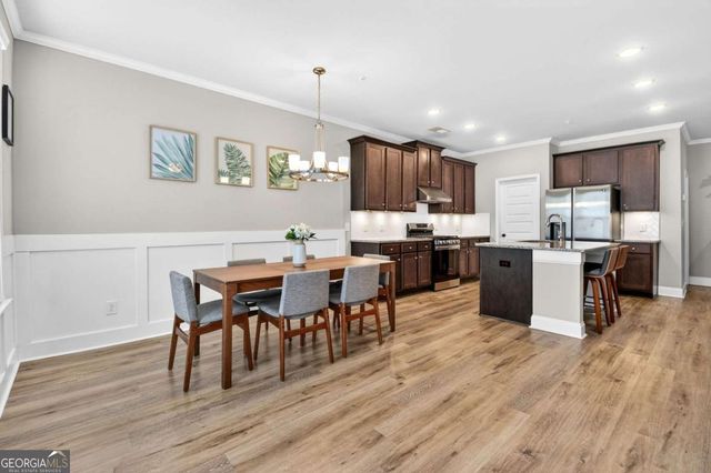 352 Cherryhill Lane, Woodstock, GA 30188