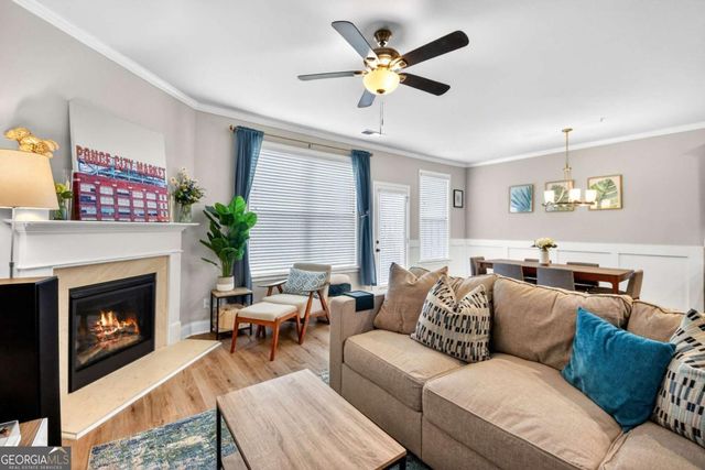 352 Cherryhill Lane, Woodstock, GA 30188