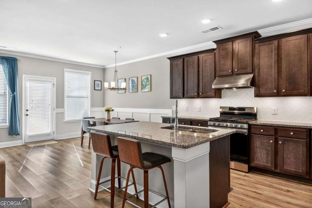 352 Cherryhill Lane, Woodstock, GA 30188