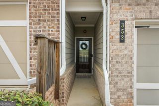 352 Cherryhill Lane, Woodstock, GA 30188