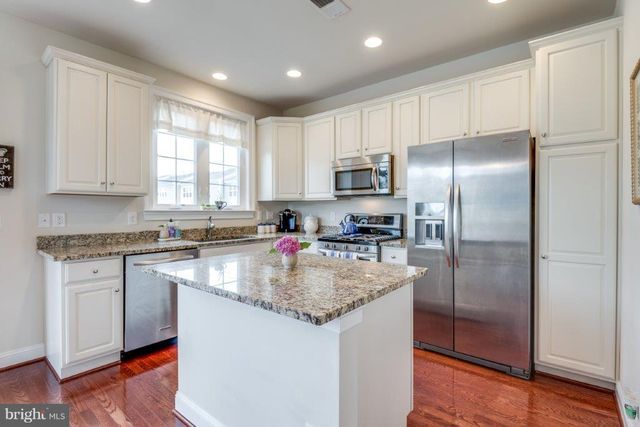 42713 TUNSTALL TER, Ashburn, VA 20147