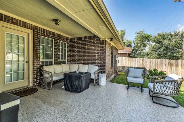 903 Whitewing Lane, College Station, TX 77845