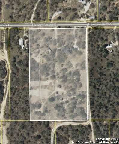 5256 HICKORY FORREST DR, Seguin, TX 78155