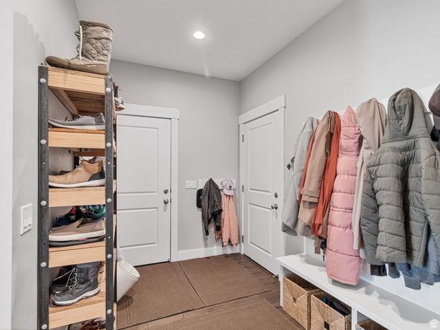 2558 MOUNTAIN GLEN RD, Erda, UT 84074