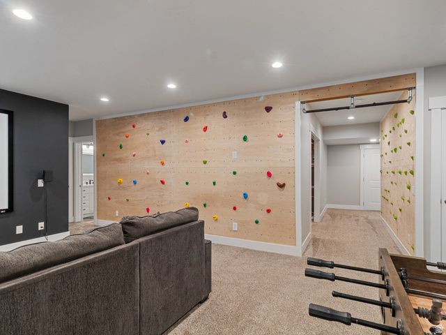 2558 MOUNTAIN GLEN RD, Erda, UT 84074