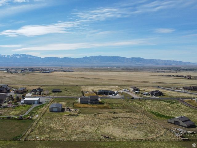 2558 MOUNTAIN GLEN RD, Erda, UT 84074
