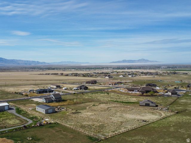 2558 MOUNTAIN GLEN RD, Erda, UT 84074