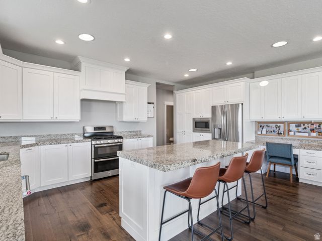 2558 MOUNTAIN GLEN RD, Erda, UT 84074