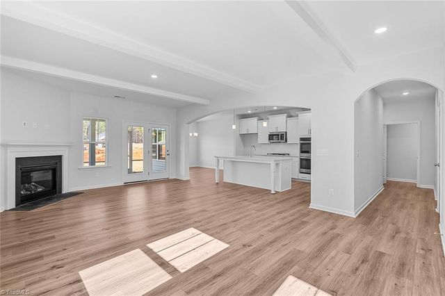 112 Lovefeast Drive, Advance, NC 27006