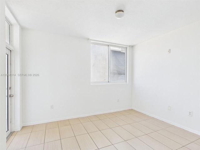 425 NE 30th St 604, Miami, FL 33137