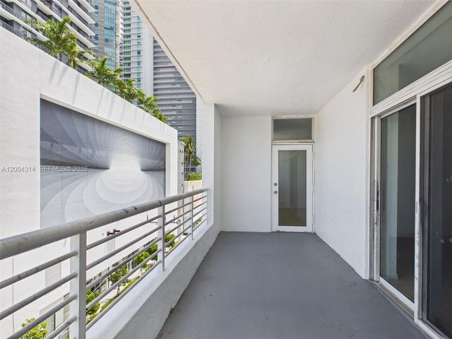 425 NE 30th St 604, Miami, FL 33137