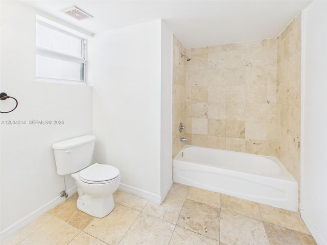 425 NE 30th St 604, Miami, FL 33137