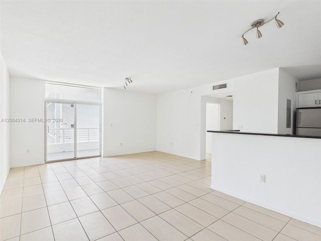 425 NE 30th St 604, Miami, FL 33137