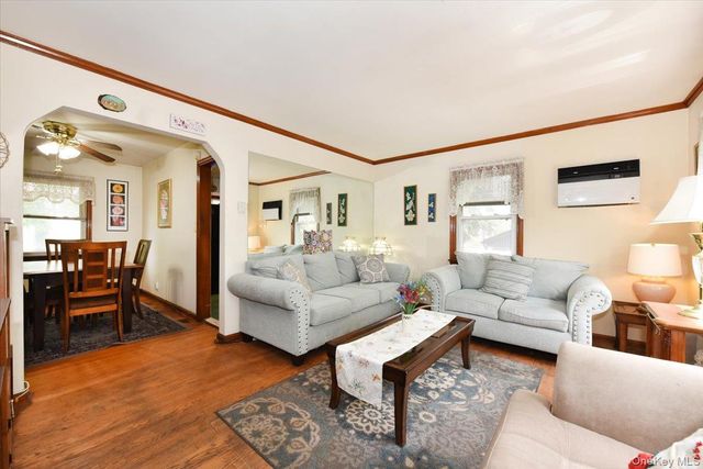 246-35 85th Road, Bellerose, NY 11426